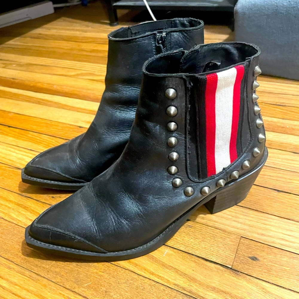 Brusque Leather Boots - Picture 3 of 8